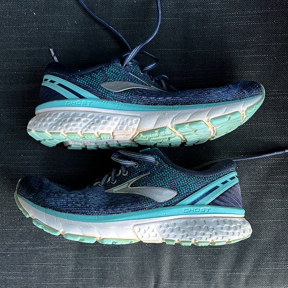 Brooks Ghost 11 Running Shoe Size 7.5 Wide - Picture 7 of 10